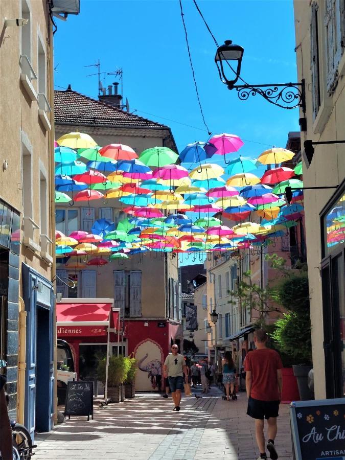 L'Escale Centre Historique De Gap Meuble De Tourisme Classe 3 Etoiles ภายนอก รูปภาพ