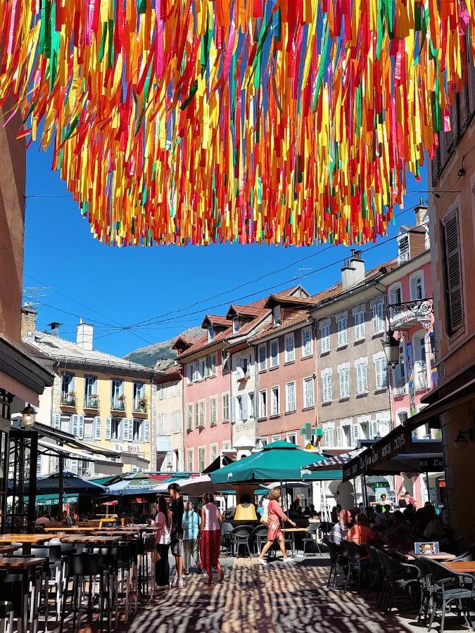 L'Escale Centre Historique De Gap Meuble De Tourisme Classe 3 Etoiles ภายนอก รูปภาพ